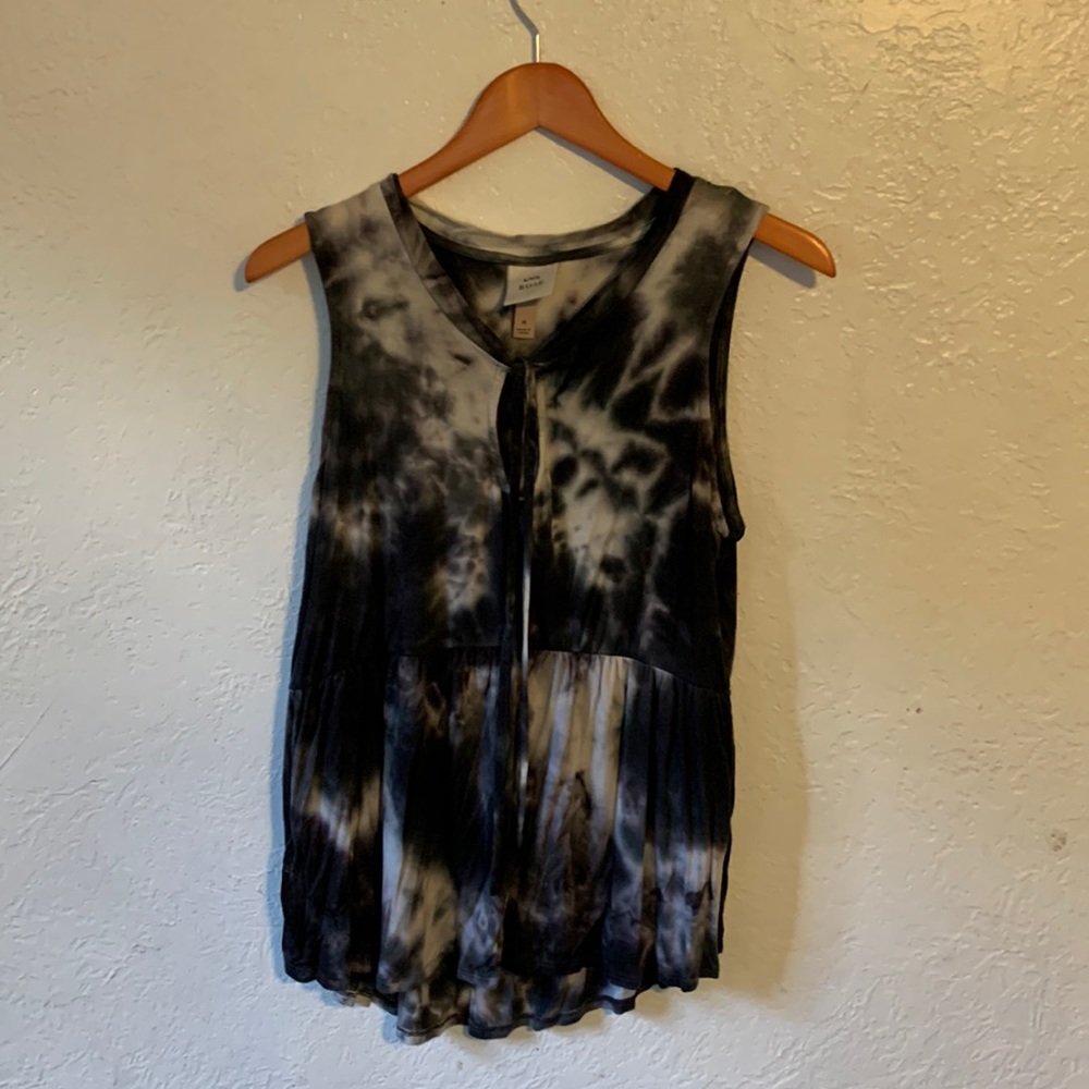 Knox Rose top, tie dyed, size m